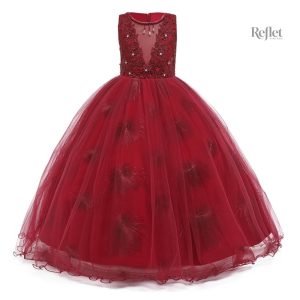 Vêtement festif pour petite fille, idéal pour les occasions spéciales
