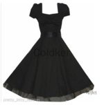 Robe années 50, silhouette cintrée et jupe ample