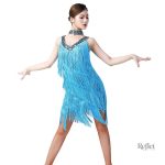 Mode années 30 : robe rétro chic pour sorties