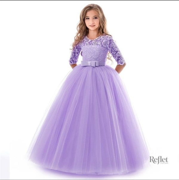 Robe rouge à volants pour princesse