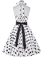 Robe des années 60 chic et élégante