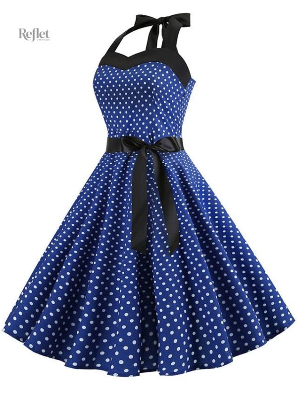 Modèle de robe sans manche inspiré des années 60