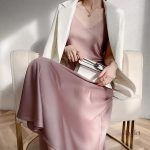 Robe satin à motifs années 20