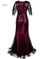 Robe élégante années 30 avec une silhouette rétro