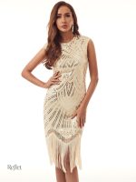 Élégance d'une robe style années 30, look sexy