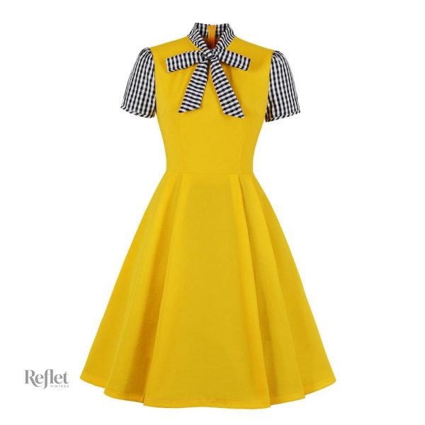 Robe à volants inspirée des années 50