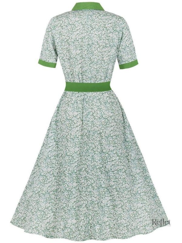 Mode années 60, robe élégante à petit prix