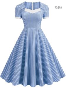 Robe année 60, coupe cintrée et jupe évasée