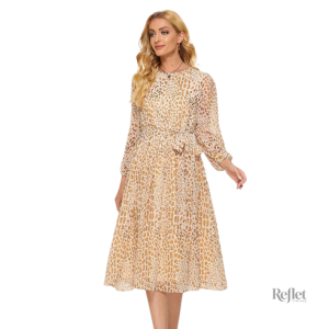 Robe vintage inspiration années 70 en tissu coloré