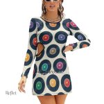 Robe classique années 70, silhouette féminine