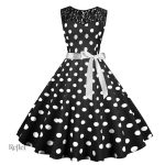Robe courte années 60, look classique intemporel
