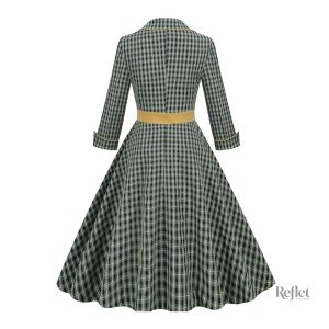 Vêtement vintage vert années 50, idéal pour une occasion spéciale