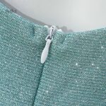 Robe de conte de fées verte avec design classique et raffiné