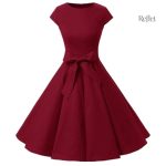 Robe à fronces et décolleté des années 30