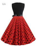 Robe d'époque sexy, ambiance vintage années 60