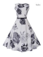 Robe classique, design années 70