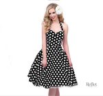 Mode féminine : robe à pois rétro années 50