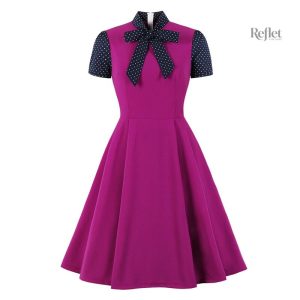 Robe classique 50's pour petite silhouette féminine
