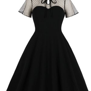 Robe Années 60 élégante et vintage