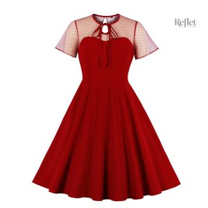 Modèle de robe années 60 à manches courtes