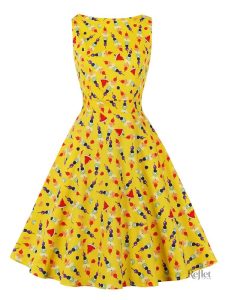 Modèle rétro de robe années 50, chic et féminin
