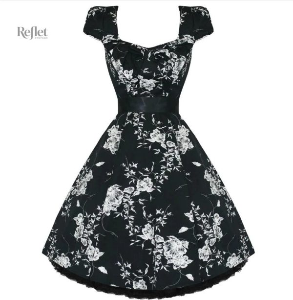 Modèle classique de robe années 50 pour soirée