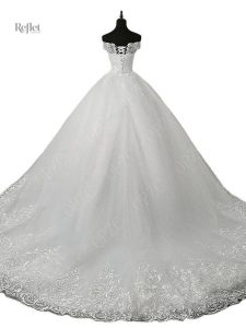 Variété de robes de mariée princesses à prix abordable, séduisantes