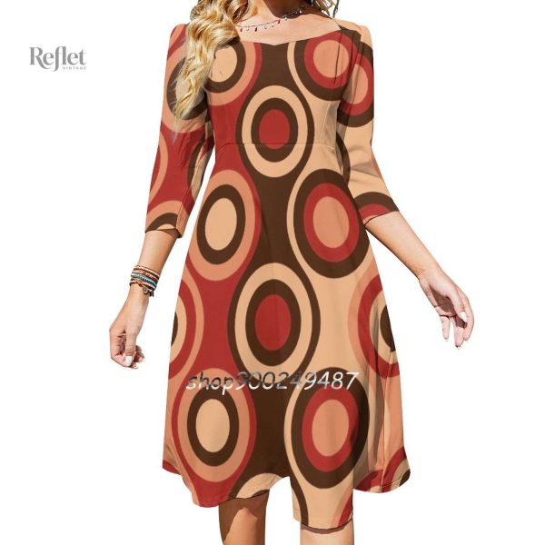 Robe courte style années 70, look tendance