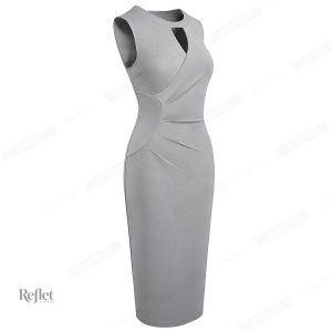 Robe années 40 avec motifs rétro, parfaite pour un look nostalgique