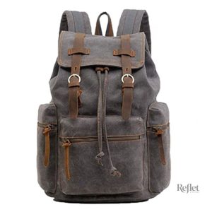 Accessoire pratique et esthétique, sac à dos vintage