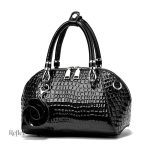 Sac à main femme vintage, finition croco raffinée