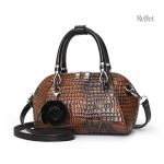 Sac à main rétro avec une allure sophistiquée