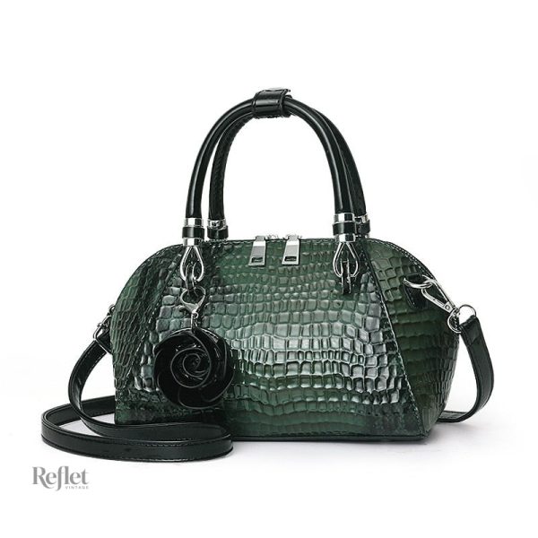 Accessoire tendance, sac à main vintage