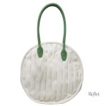 Accessoire de mode vintage, parfait pour toutes occasions