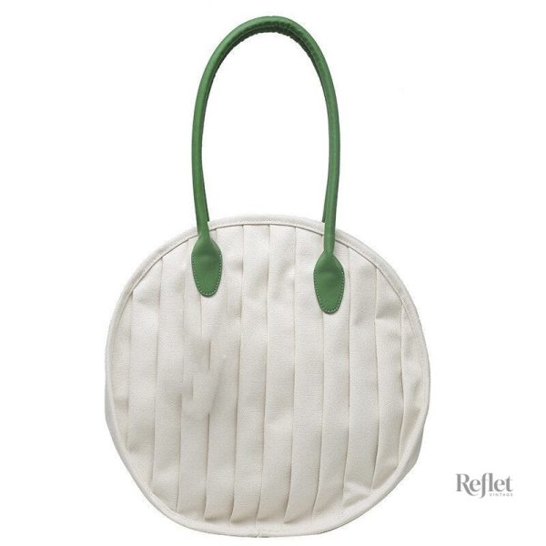 Accessoire de mode vintage, parfait pour toutes occasions