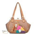 Sac à main vintage couleur intemporelle