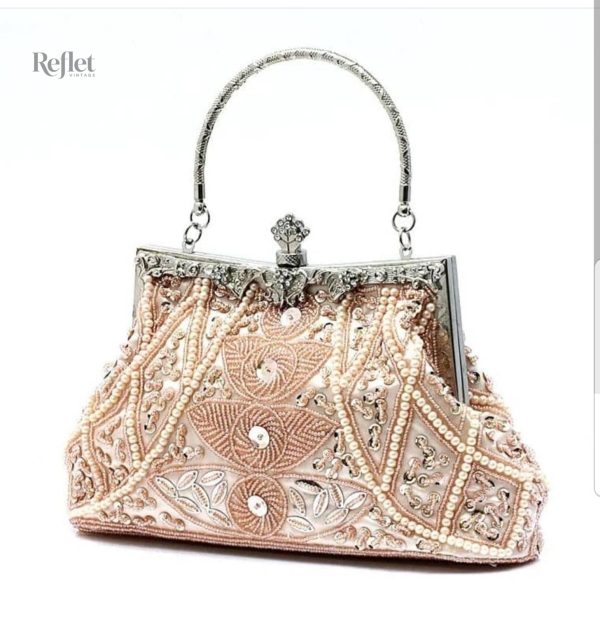 Accessoire mode rétro avec motifs