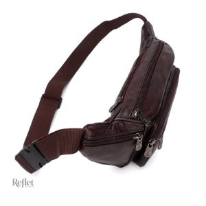 Sac banane marron, allié idéal pour une tenue stylée