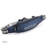Accessoire vintage noir, sac banane pratique pour une touche rétro