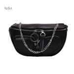 Sac banane vintage en cuir pour un look rétro