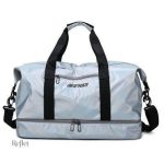 Sac de sport féminin au design classique