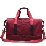 Style rétro dans un sac de sport pour femme