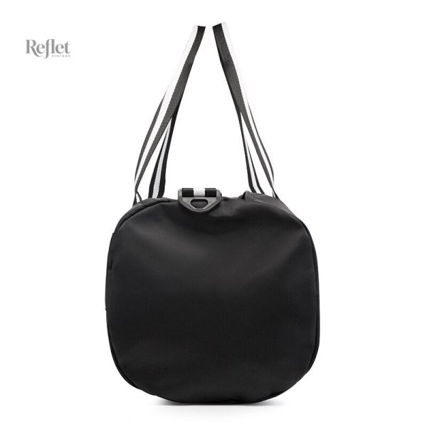 Sac de sport noir léger pour un transport facile