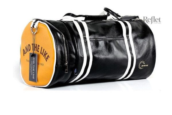 Sac vintage rouge pour les activités sportives et loisirs