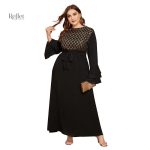 Robe courte années 20 avec flair vintage