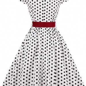 Robe cintrée années 50, design classique et chic