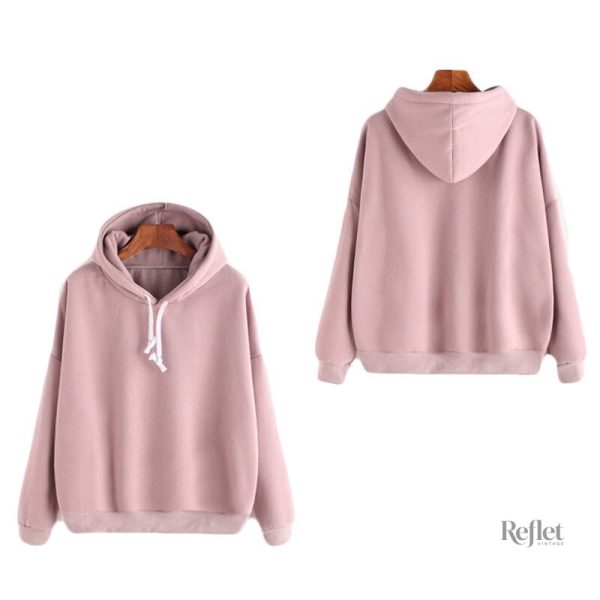 Pull vintage féminin avec design intemporel