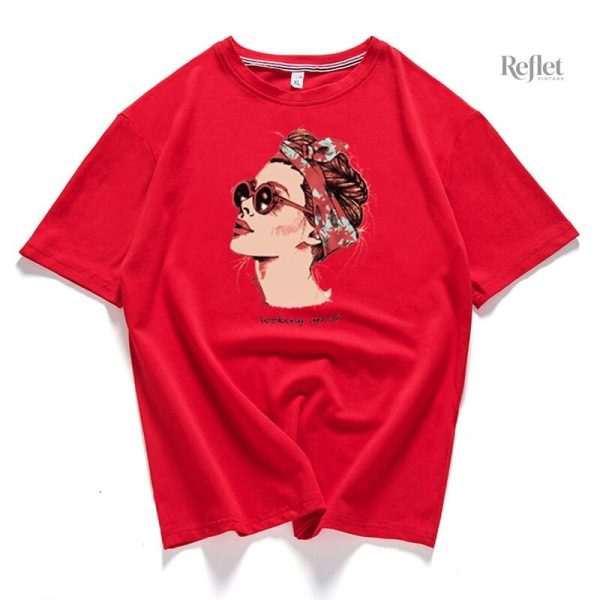 T-shirt féminin au style rétro