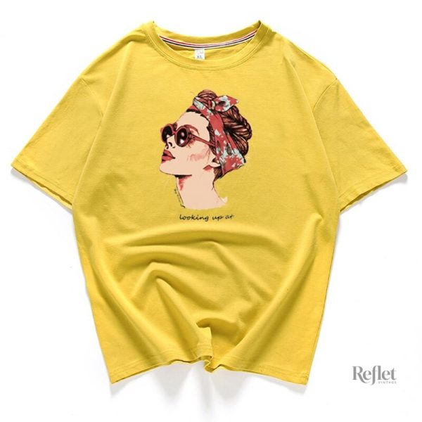 T-shirt féminin avec design rétro