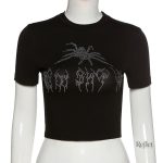 T-shirt femme rouge avec un design classique